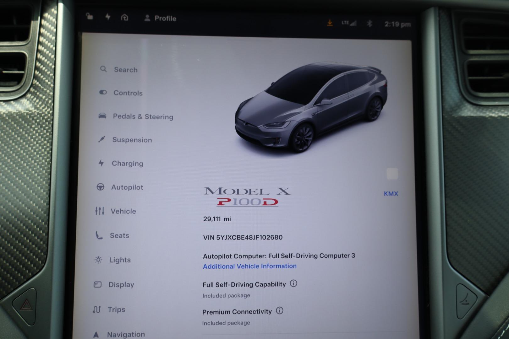 tesla model x 2018 5YJXCBE48JF102680 image tesla model x 2018 5YJXCBE48JF102680 image